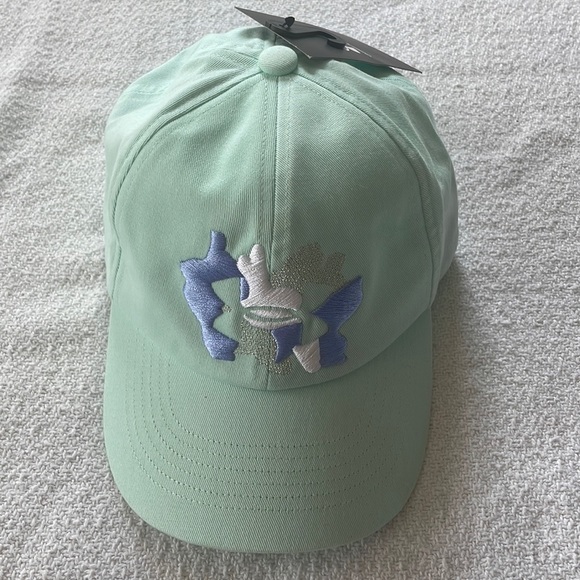 Under Armour Accessories - Mint green under armour baseball cap been used few times excellent condition